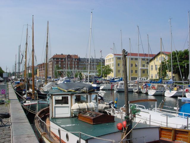 02070803.jpg