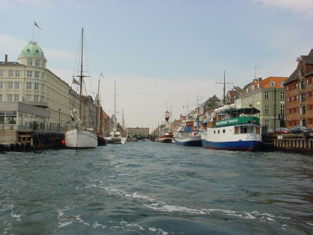 02070880.jpg
