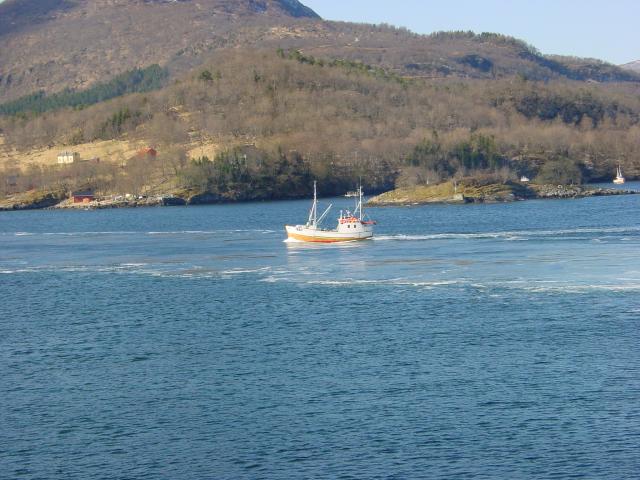 tag_4_037.jpg