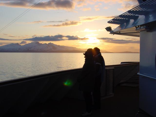 tag_8_065.jpg