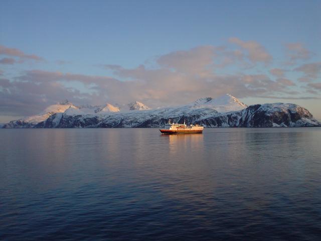 tag_8_066.jpg
