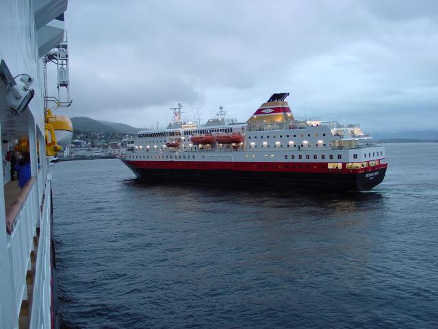 tag_11_044.jpg