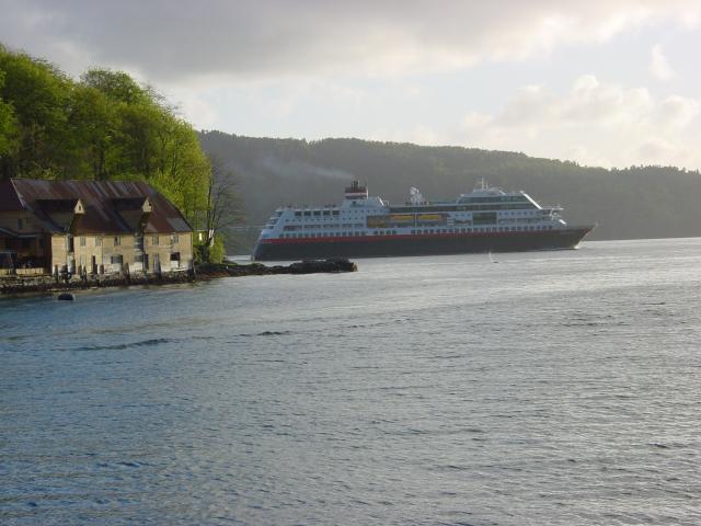 tag_12_059.jpg