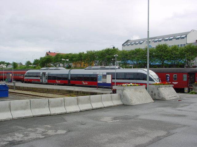 02062210.jpg