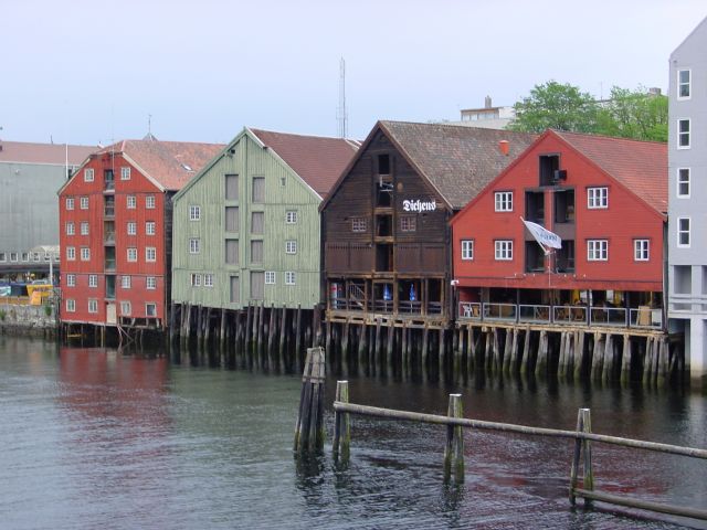 02061824.jpg
