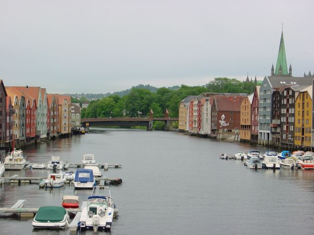 02061825.jpg