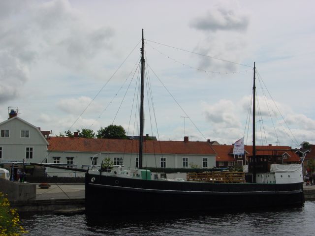 02070325.jpg