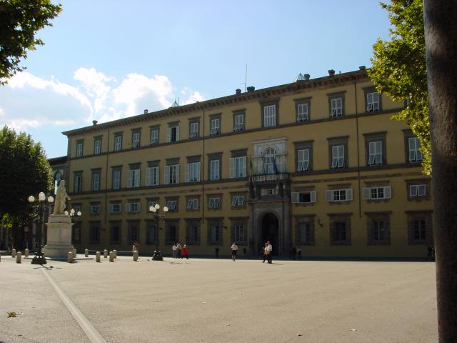 Lucca04.jpg
